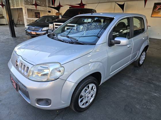 FIAT UNO 1.0 EVO VIVACE 8V FLEX 4P MANUAL FIAT UNO 1.0 EVO VIVACE 8V FLEX 4P MANUAL